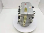 4468336 4470661 YA00000543 Signal Shuttle Valve for ZX200 ZX330 ZX450 ZX210 ZX470 Excavator - Image 4